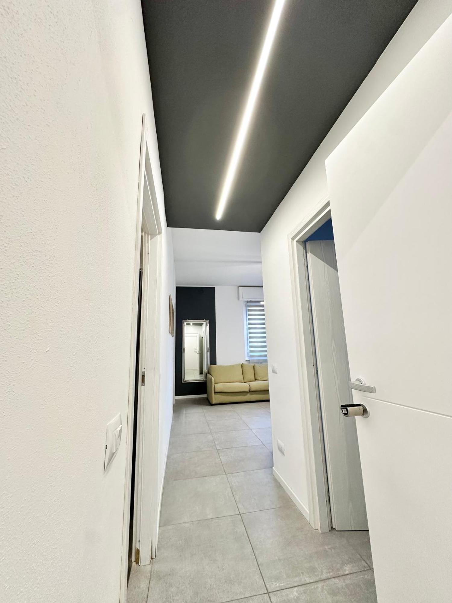Appartamento Dolce Vita - Free Parking Como Exterior photo